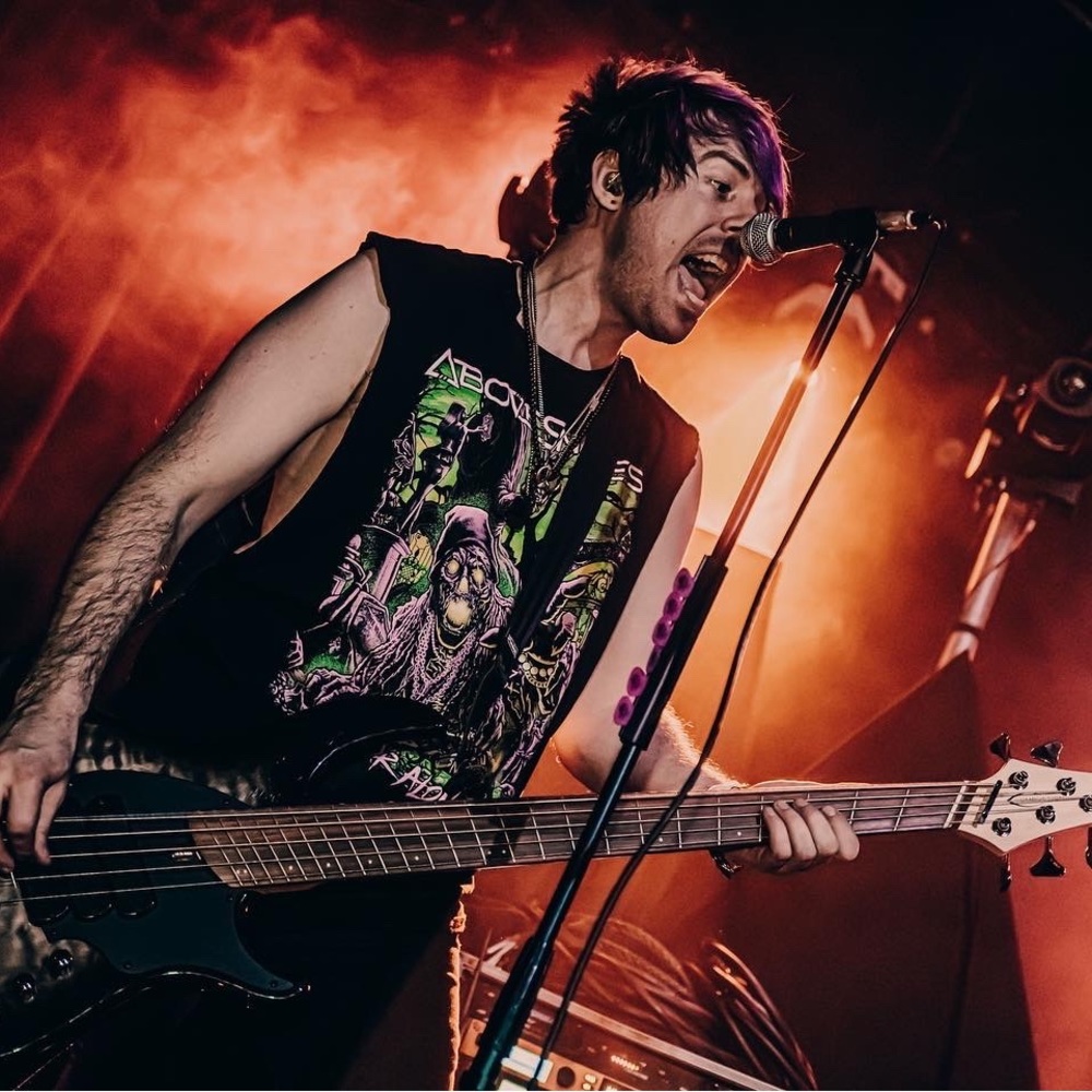 Meet your Posher, Tom